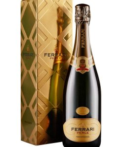 Ferrari, Perle – 2018 Trento DOC, Millesimato Brut (Vino Spumante) – cl 75 x 1 bottiglia vetro astucciato